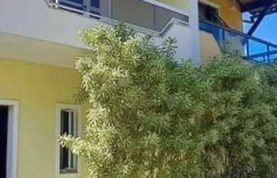 Imagem: A casa em condomínio possui 2 Dormitórios, 3 Banheiros, 2