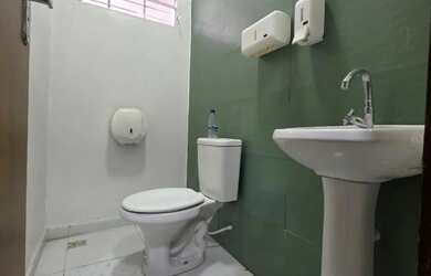 Imagem 5: Casa comercial c/ 5 salas, 10 vagas. Vieiralves