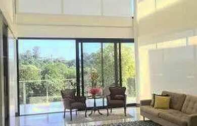 Imagem: A casa em condomínio possui 4 Dormitórios, 4 Banheiros, 4