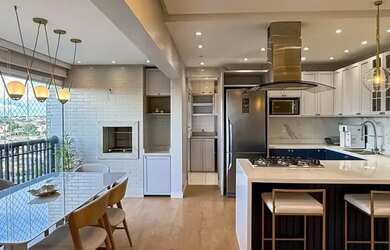 Imagem: O apartamento possui 3 Dormitórios, 4 Banheiros, 2 Vagas na