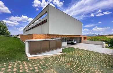 Imagem 16: Sobrado à venda com 6 suítes no Condomínio Quinta da Baroneza II em Bragança Paulista