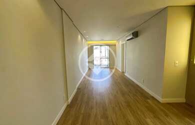 Imagem: O apartamento possui 3 Dormitórios, 2 Banheiros, 2 Vagas na