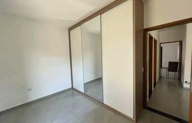 Imagem 7: Casa com armarios planejado