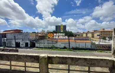 Imagem: O depósito possui 1.082m² de Área e está localizado em