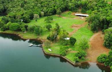 Imagem: O terreno possui 471m² de Área e está localizado em Três