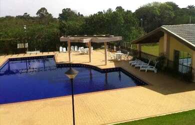 Imagem: O terreno possui 370m² de Área e está localizado em Chácara