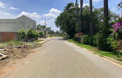 Imagem: O terreno possui 1.093m² de Área e está localizado em Cardoso