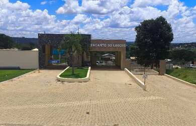 Imagem: O terreno possui 1.000m² de Área e está localizado em Paranoá