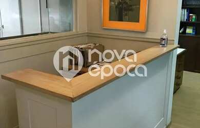 Imagem: O depósito possui 34m² de Área e está localizado em Centro