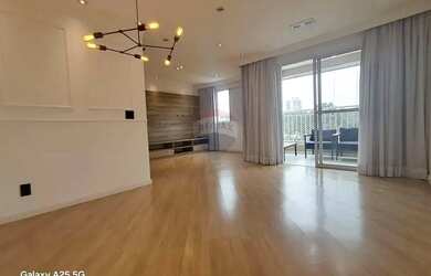 Imagem: O apartamento possui 2 Dormitórios, 2 Banheiros, 2 Vagas na