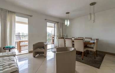 Imagem: O apartamento possui 3 Dormitórios, 5 Banheiros, 3 Vagas na