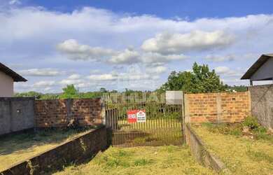Imagem: O terreno possui Imóvel novo e está localizado em Carimã
