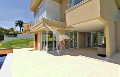 Imagem 3: SANTANA DE PARNAIBA - Casa Padrão - Alphaville