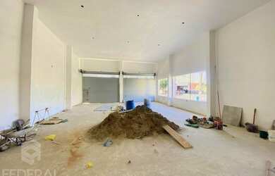 Imagem: O depósito possui 315m² de Área e está localizado em Centro