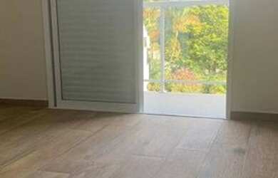 Imagem 4: Linda casa com vista para montanha