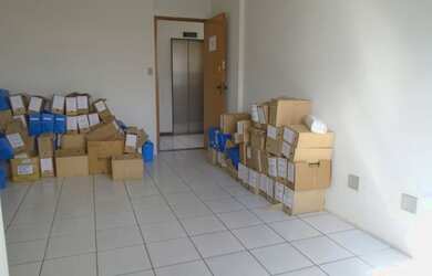 Imagem: O depósito possui 24m² de Área e está localizado em Estoril