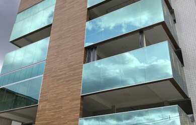 Imagem: O apartamento possui 3 Dormitórios, 2 Banheiros, 2 Vagas na