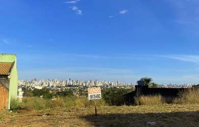 Imagem: O terreno possui 360m² de Área e está localizado em Setor