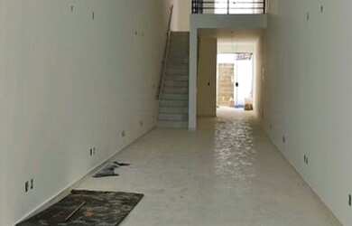 Imagem: O depósito possui 170m² de Área, Imóvel novo e está localizado