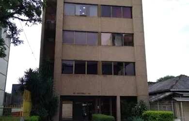 Imagem: O depósito à venda possui e está localizado em Passo da