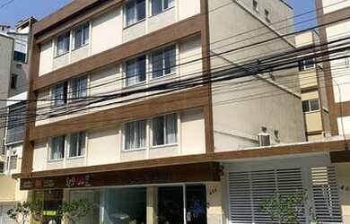 Imagem: O apartamento possui 2 Dormitórios e está localizado em São