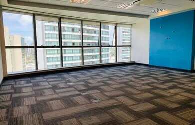 Imagem: O depósito possui 5 Vagas na garagem, 237m² de Área e está