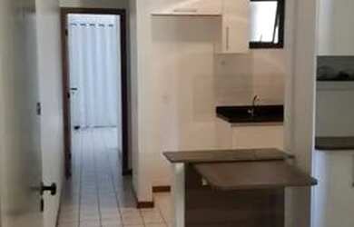 Imagem: O apartamento possui 1 Dormitório, 1 Banheiro, 1 Vaga na garagem