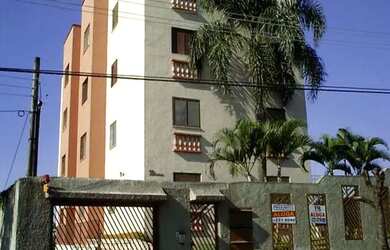 Imagem: O apartamento possui 3 Dormitórios, 2 Banheiros, 2 Vagas na