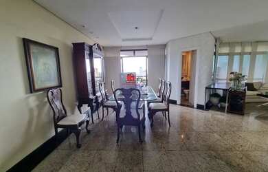 Imagem: O apartamento na cobertura possui 4 Dormitórios, 1 Banheiro