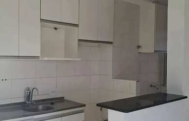 Imagem: O apartamento possui 3 Dormitórios, 1 Banheiro, 1 Vaga na garagem