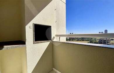 Imagem: O apartamento possui 3 Dormitórios, 2 Banheiros, 1 Vaga na