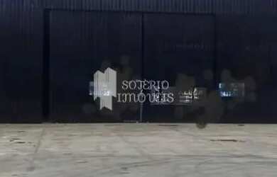 Imagem: O depósito possui 1.600m² de Área e está localizado em