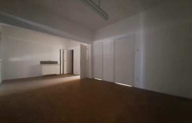 Imagem 13: Sala comercial Galpão / depósito com aluguel por R$2.000 /mês