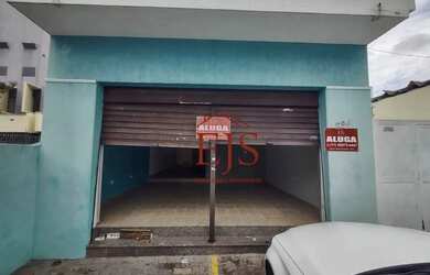 Imagem: O depósito possui 2 Vagas na garagem e 95m² de Área e está
