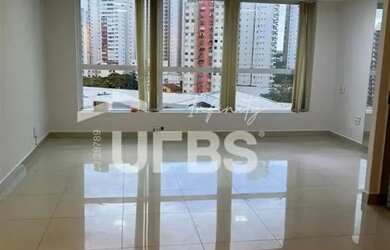 Imagem: O depósito à venda possui 1 Vaga na garagem e 37m² de Área