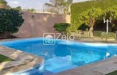 Imagem: A casa possui 4 Dormitórios, 5 Banheiros, 5 Vagas na garagem