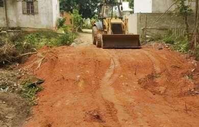 Imagem: O terreno possui 400m² de Área e está localizado em Jaconé