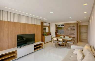 Imagem: O apartamento possui 3 Dormitórios, 5 Banheiros, 2 Vagas na