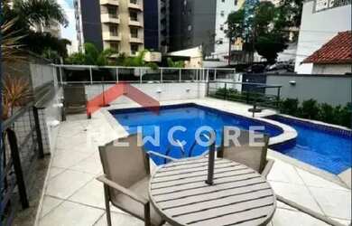 Imagem: O apartamento possui 3 Dormitórios, 1 Banheiro, 3 Vagas na