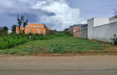 Imagem: O terreno possui 368m² de Área e está localizado em Santa