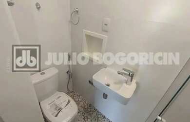 Imagem 13: Apartamento à venda em Copacabana - reformado - 3 Quartos - Vaga - Port. 24h