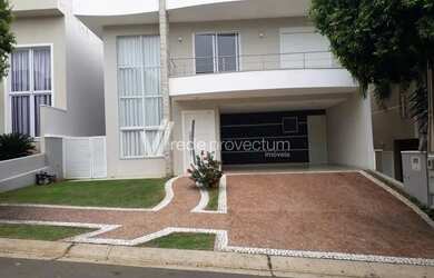 Imagem: A casa em condomínio e possui 3 Dormitórios, Suítes, 5 Banheiros