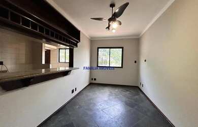 Imagem: O apartamento possui 2 Dormitórios, 2 Banheiros, 1 Vaga na