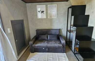 Imagem: O studio possui 1 Dormitório, 1 Banheiro, 26m² de Área e