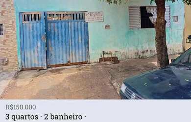 Imagem: A casa possui 2 Dormitórios, 2 Banheiros, 1 Vaga na garagem