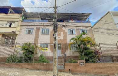 Imagem: O apartamento possui 2 Dormitórios, 1 Banheiro e 64m² de Área