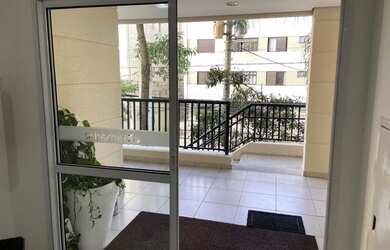 Imagem: O apartamento possui 2 Dormitórios, 1 Banheiro, 2 Vagas na