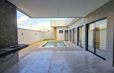 Imagem: A casa em condomínio possui 3 Dormitórios, 5 Banheiros, 4