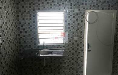 Imagem: A casa possui 1 Dormitório, 1 Banheiro, 10m² de Área e está