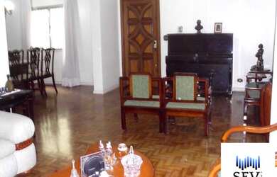 Imagem 1: CASASÃO PAULO. 251m² de Área, 2 Vagas na garageme4 Dormitórios